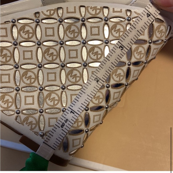 MICHAEL Michael Kors Off-White and Gold Wedge Platform Logo Patterned Sandals - Picture 11 of 13